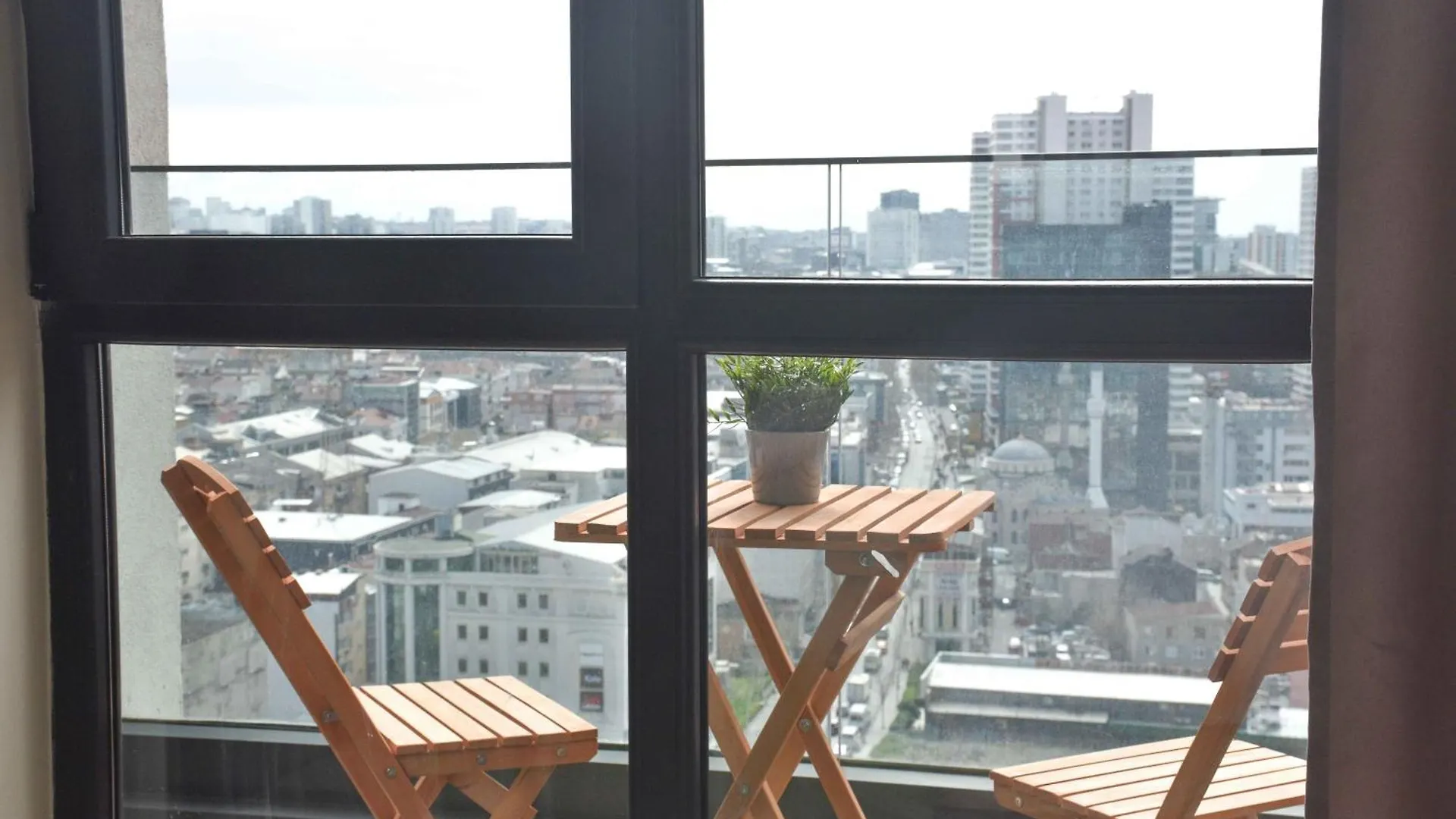 Quiet & Cozy Stay Private 1-Bedroom Apartment İstanbul 0*,  Türkiye